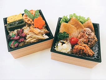 鶏の竜田揚げと豚の生姜焼きの御弁当