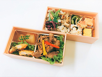 特製牛焼肉の二段弁当